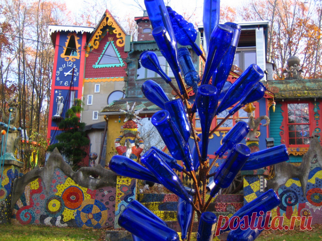 Луна-парк Луна-парк Ricky Boscarino
Рики Боскарино (Ricky Boscarino) - художник-керамист и создатель ювелирных украшений. Он живет в ярком доме-студии под названием Луна Парк (Luna Parc) в лесной глуши штата Нь…