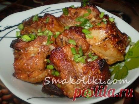 Свиные ребра в духовке. Пошаговый рецепт с фото на Smakoliki.com
