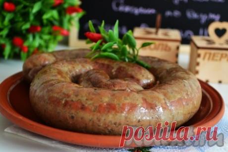 Печеночная колбаса с гречкой - 17 пошаговых фото в рецепте Лучше домашней колбасы может быть только домашняя колбаса, сделанная своими руками. А вот из чего приготовлена такая колбаска - это уже второй вопрос. В нашей семье вся колбаса идет на ура! И мясная, и ливерная, из куриного мяса и из свинины. Как говорит дочь: "Главное, что есть колбаса!".   ...