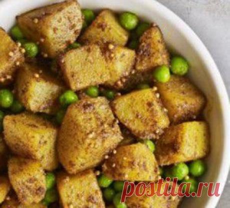 Пряный картофель с горошком | Вегетарианские кулинарные рецепты