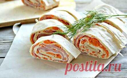 Рулет из лаваша с ветчиной и сыром