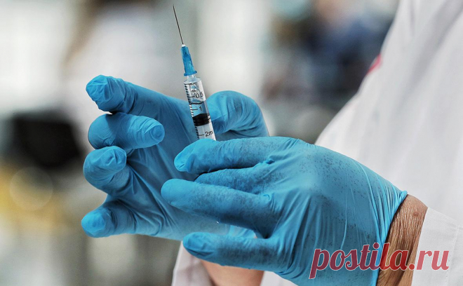 Специалист Минздрава оценил влияние ревакцинации на смертность от COVID. Абсолютное большинство умерших от коронавируса пациентов в России не прошли ревакцинацию, заявил «РИА Новости» главный внештатный специалист Минздрава по инфекционным болезням Владимир Чуланов.