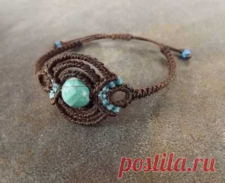 (1) Minimalist Macrame Bracelet Turquoise Howlite by neferknots | Crochet bracelet