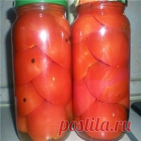 ТОП-10 ОТЛИЧНЫХ РЕЦЕПТОВ ИЗ ПОМИДОРОВ 🍅 
1) Помидоры, консервированные половинками
ИНГРЕДИЕНТЫ:
● помидоры
● перец горошком 
● лавровый лист
● лук
● зелень укропа
● чеснок
● растительное масло
Рассол:
● 3 л. воды
● 3 ст. л. соли
● 7 ст. л. сахара
● 1 ст. 9% уксуса
ПРИГОТОВЛЕНИЕ:
1. Для начала выбираем тугие красные помидоры.
2. Разрезаем их пополам.
3. На дно банки ( я использовала литровые), укладываем измельченный укроп, 4 - 5 перца горошком, одну небольшую луковицу кол...