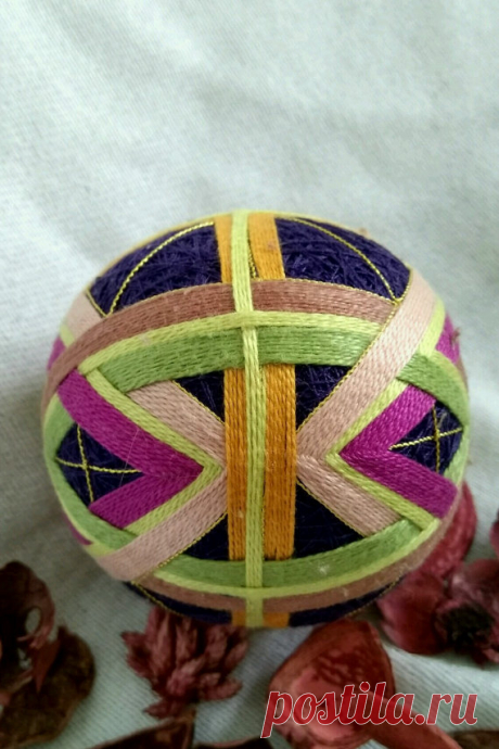 Temari ball от CuteGlowworm на Etsy