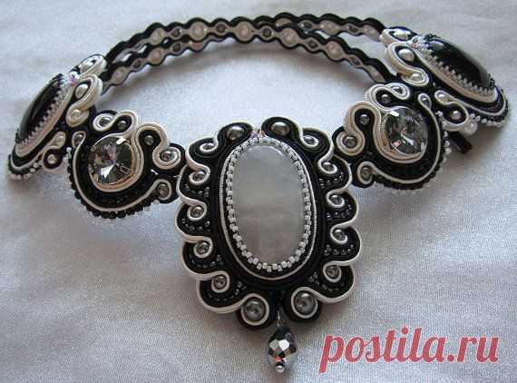 Necklace Monochrome by intalasa on Etsy
