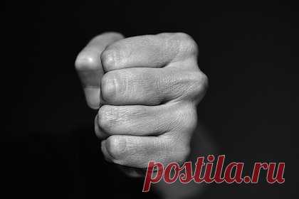 Адвоката жестоко избили на улице в Москве
