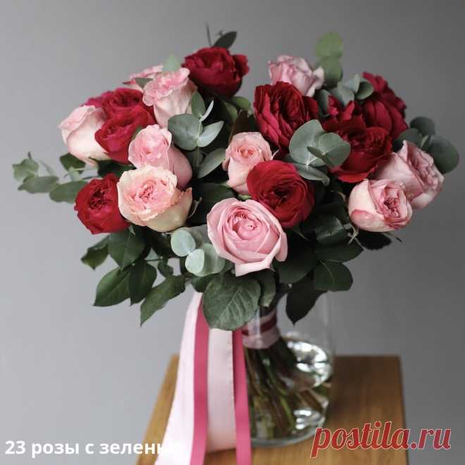 Букет из пионовидных роз в вазе - заказать доставку цветов в Москве от Leto Flowers