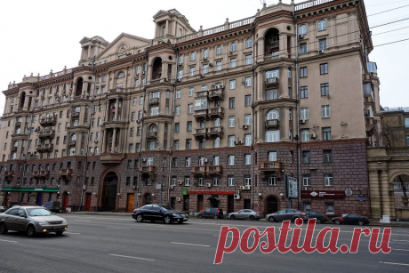 «Земляной Вал, дом 46 - сталинский ампир» — карточка пользователя obolonskaya.daisy195 в Яндекс.Коллекциях