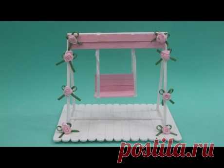Faça você mesma: balanço em miniatura feito com palitos
