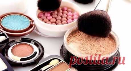 ЧЕГО НЕ ДОЛЖНО БЫТЬ В КОСМЕТИКЕ ? 💄 Для того, чтобы красота не требовала жертв, нам всего лишь нужно читать состав того, что мы покупаем и чем мы регулярно пользуемся. 💋 1. Тушь для ресниц лучше выбирать без надписи (FIBER FREE). В туши для создания дополнительной длины и объема на ресницах добавляют волокна, обволакивающие реснички. Эти волокна создают комочки, утяжеляют взгляд, опадают и, что самое плохое, при попадании в глаз могут вызвать раздражение слизистой. 💋 2. Ищите пометку &quot;OIL…
