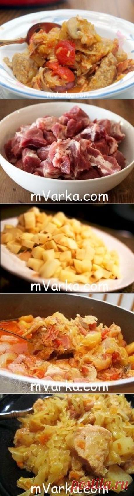 Картошка с капустой и свининой в мультиварке