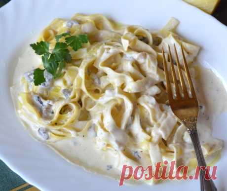 Макароны с грибами в сливочном соусе
