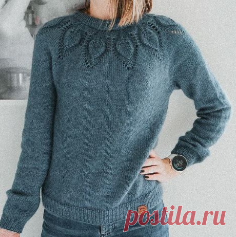 Свитер с ажурной кокеткой