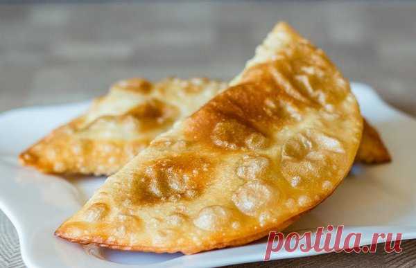 Ругувачки — чебуреки по-болгарски. Вкуснейшее блюдо | Идеи рецептов | Яндекс Дзен