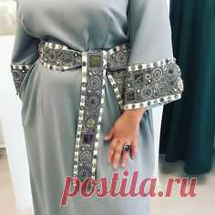 Спасибо нашему заказчику за заказ этого прекрасного платья с кушаком! ✨✨✨Прекрасного праздника! ❤️ Друзья, на выходных мы работаем, приезжайте на примерку ☕️ Также коллекция оплечий - в наличии! По всем вопросам Директ Watsapp: +79261093363 #levadnajadetails #светланалевадная #levadnajadetailsembroidery #русскийстиль #russianstyle #couture #российскиедизайнеры #русскиедизайнеры #люкс #сегментлюкс | SnapWidget