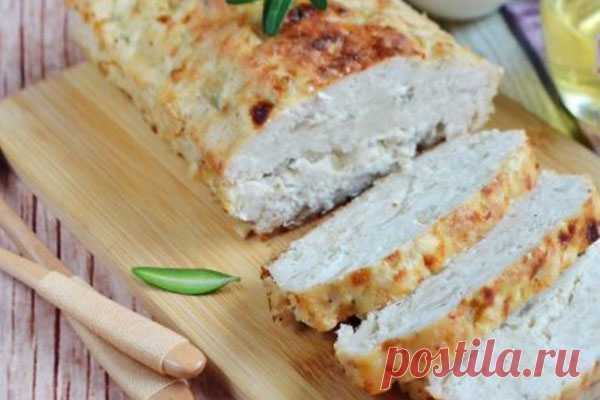 Куриная буханка. Очень вкусное мясное блюдо

Сегодня хочу поделится с вами рецептом вкусного мясного блюда из куриного филе.

В мясные буханки можно добавлять любые специи и продукты, например, сыр, вяленые томаты, каперсы, маслины и прочее.