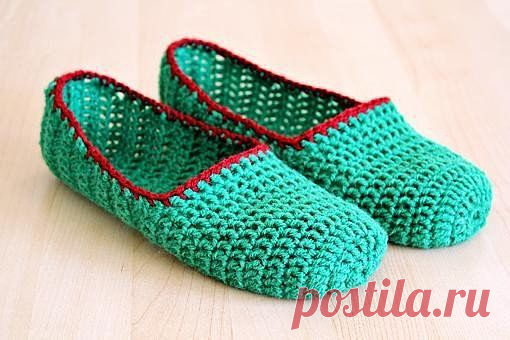 Элегантные зеленые тапочки крючком .