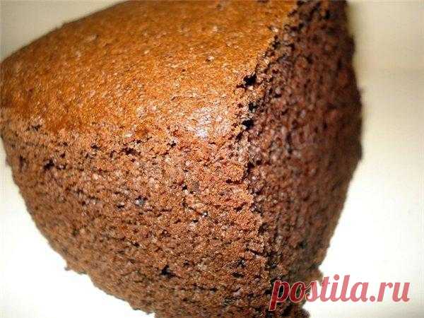 Шоколадный бисквит нежный и воздушный рецепт с фото пошагово - 1000.menu