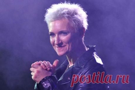 В России прошел концерт Арбениной после нескольких отмен ее шоу. Выступление артистки, которое должно было пройти 23 ноября в Томске, было отменено.