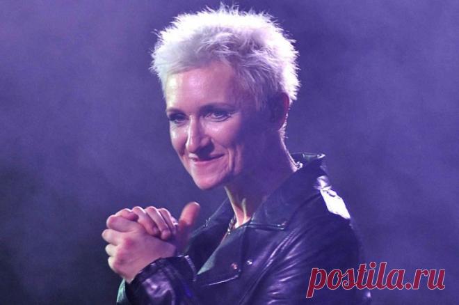 В России прошел концерт Арбениной после нескольких отмен ее шоу. Выступление артистки, которое должно было пройти 23 ноября в Томске, было отменено.