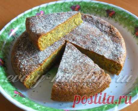 Пирог на ряженке с морковью и маком.