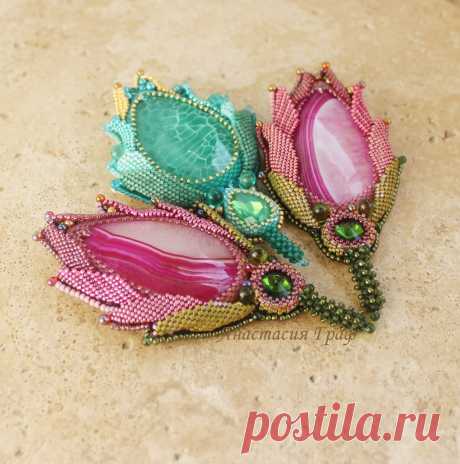 Мастер Анастасия. Брошь Тюльпан
Красота для вашего вдохновения
#мелодиябисера