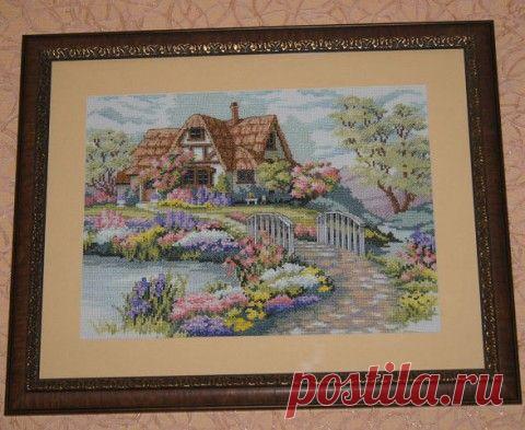 Домик у речки.