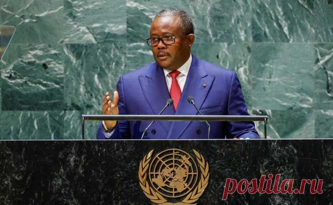 Президент Гвинеи-Бисау сообщил о предотвращении военного переворота. В Гвинее-Бисау предотвратили попытку госпереворота, заявил президент Эмбало. Так он охарактеризовал столкновения между Национальной гвардией и армией, в ходе которых погибли как минимум два человека.