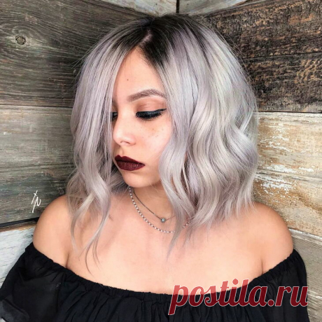 Стрижки без укладки: 10 стильных вариантов для занятых леди
Беглый жизненный ритм зачастую требует от женщины кардинально поработать над своим имиджем, чтобы при любых обстоятельствах быть готовой к выходу в свет. Сейчас речь идет о модных прическах, которые способны... Read more »
Читай дальше на сайте. Жми подробнее ➡