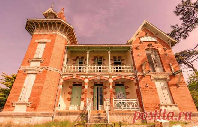 Заброшенная Villa La Roseraie. Франция