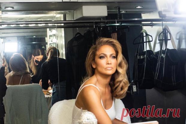 Большая семья Дженнифер Лопес: певица показала на фото возлюбленного и всех детей