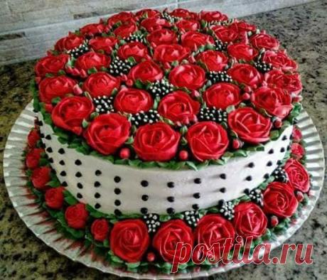 (2) Facebook