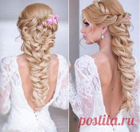Красивая свадебная прическа