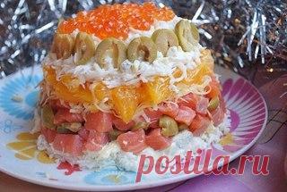 САЛАТИКИ К ПРАЗДНИКУ: ТОП-10 ЛУЧШИХ ИДЕЙ 
Самые сытные и простые идеи 

1) САЛАТ С КОПЧЕНОЙ КОЛБАСОЙ И МОРКОВКОЙ 

Показать полностью…