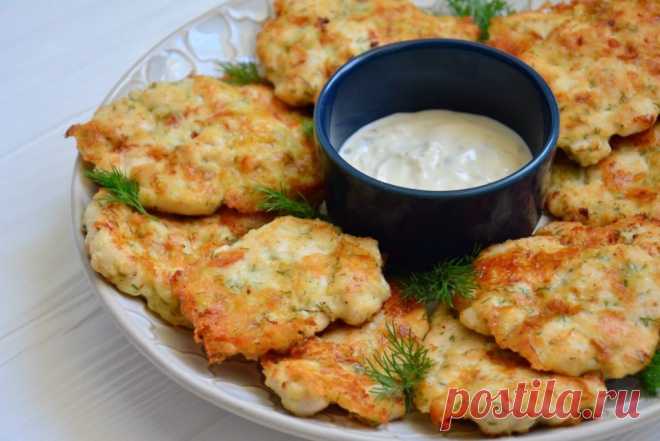 Рубленые куриные котлеты с сыром |