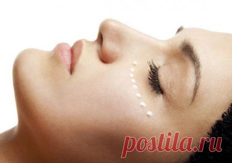 Как бороться с морщинами под глазами