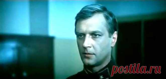 Александр Мартынов