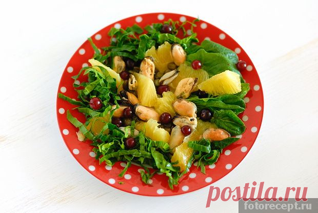 Новогодний салат с мидиями | Простые рецепты