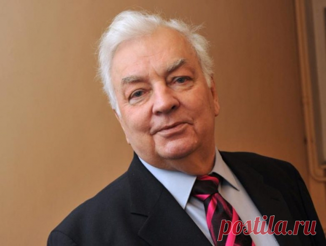 Скончался актёр Михаил Державин Скончался ведущий актер Театра сатиры, народный артист России Михаил Державин, сообщает «РИА Новости».
