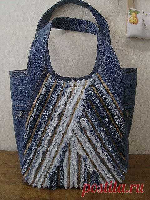 Новая сумка из старых джинсов