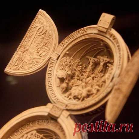 Такой резьбы по дереву вы еще не видели