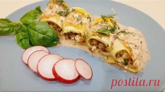 Горячая закуска из молодых кабачков.