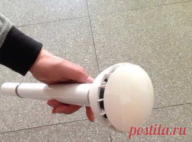 ulyssa on Twitter: "Heвидимый зонтик Air Umbrella. Уcтройство создаёт над человеком круговой воздушный поток, который не пропускает капли даже во время сильного ливня. Ожидается, что зонтик появится в продаже в ближайшие годы по цене от 118$©️ https://t.co/JG6d5ojCOF" / Twitter