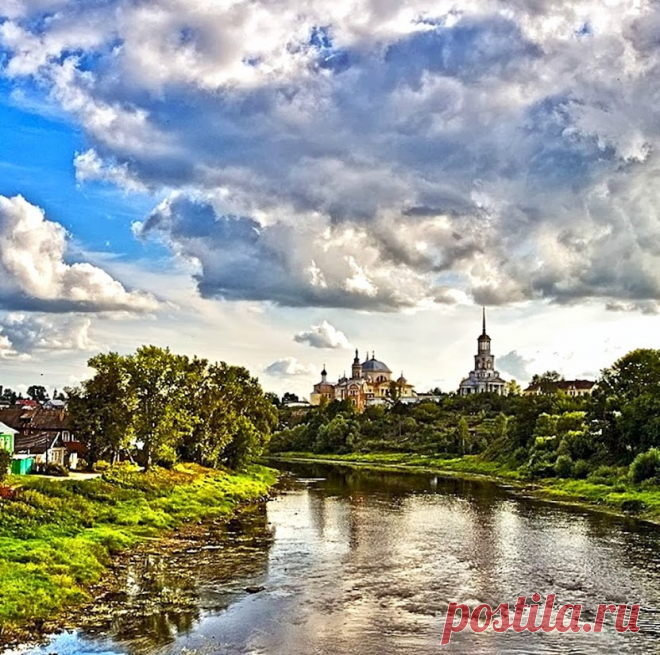 2013 г. Город Торжок, Тверская область
Борисоглебский монастырь,
фотограф-Евгений Гаганов