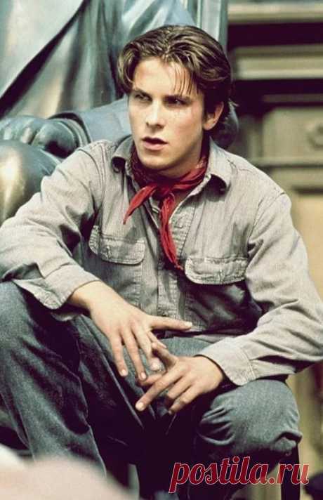 Кристиан Бэйл