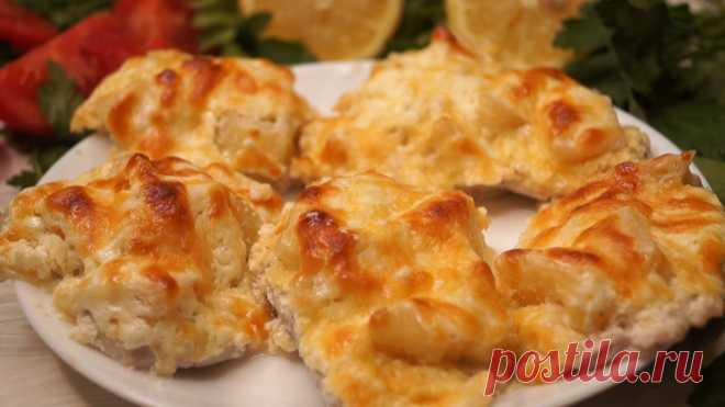 Беспроигрышный вариант вкусного мяса к праздничному столу! Это сочно, нежно, безумно вкусно и очень просто в приготовление. Всегда выручит вас при подготовке праздничного стола. Получается очень вкусно из любого мяса. ИНГРЕДИЕНТЫ Мясо – 800гр. Ананасы консервированные – 500гр...