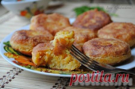 Котлеты из гороха - 10 пошаговых фото в рецепте Чтобы разнообразить повседневное меню, предлагаю Вашему вниманию рецепт котлет из гороха. Такие котлетки понравятся всем без исключения, они очень вкусные и питательные. Это блюдо отлично подойдёт и для питания в пост. Приготовьте котлеты из гороха и я уверена, что Вы будете приятно удивлены.  ...