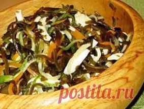 Витаминный салат с морской капустой