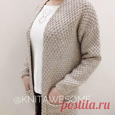 Для весенних прогулок 🌿
По всем вопросам обращайтесь в Direct / WhatsApp 8 (977) 266 31 08 
Хочу стать мастером дня у @knittingforbeginners 
#вязание #вязаныевещи #ручнаяработа #handmade #knitting #свитер #мамадочка #комбинезон #пинетки #длядетей #книточка #вязаноепальто #пальто